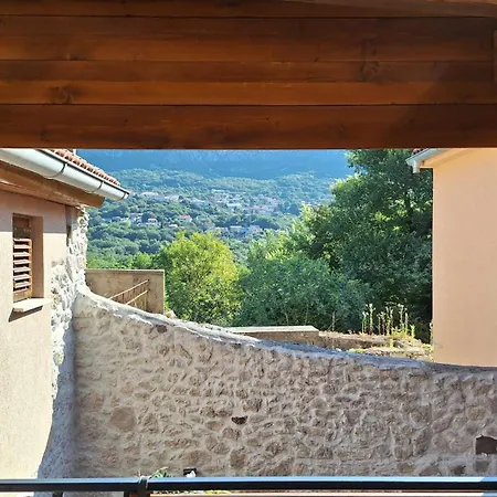 Old Stone House In Quiet Location Vikendica Bribir (Primorje-Gorski Kotar)